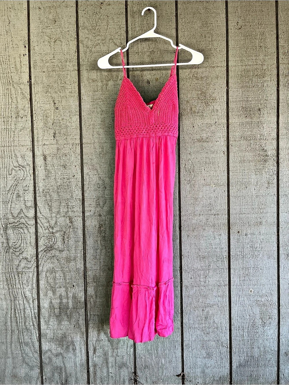 Crochet Bodice Maxi Dress in Pink Size Small Like New